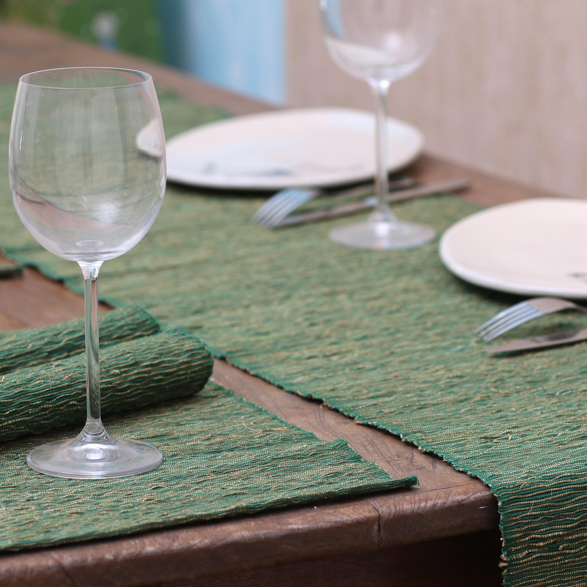 Natural Fiber Table Runner and Placemats (Set of 4) - Nature of Green