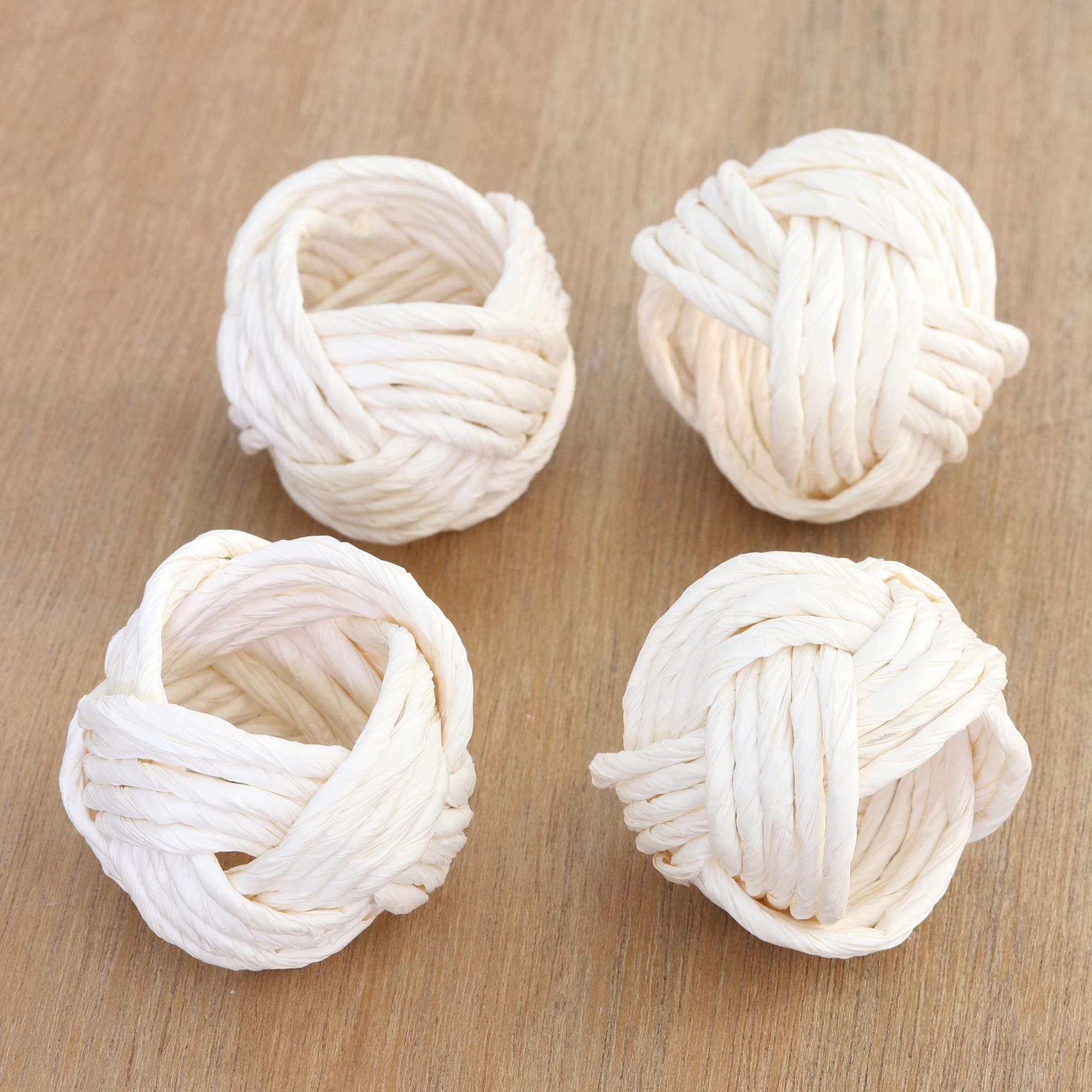 Set of 4 Handcrafted Luminious Napkin Rings from India - Neatly Bright