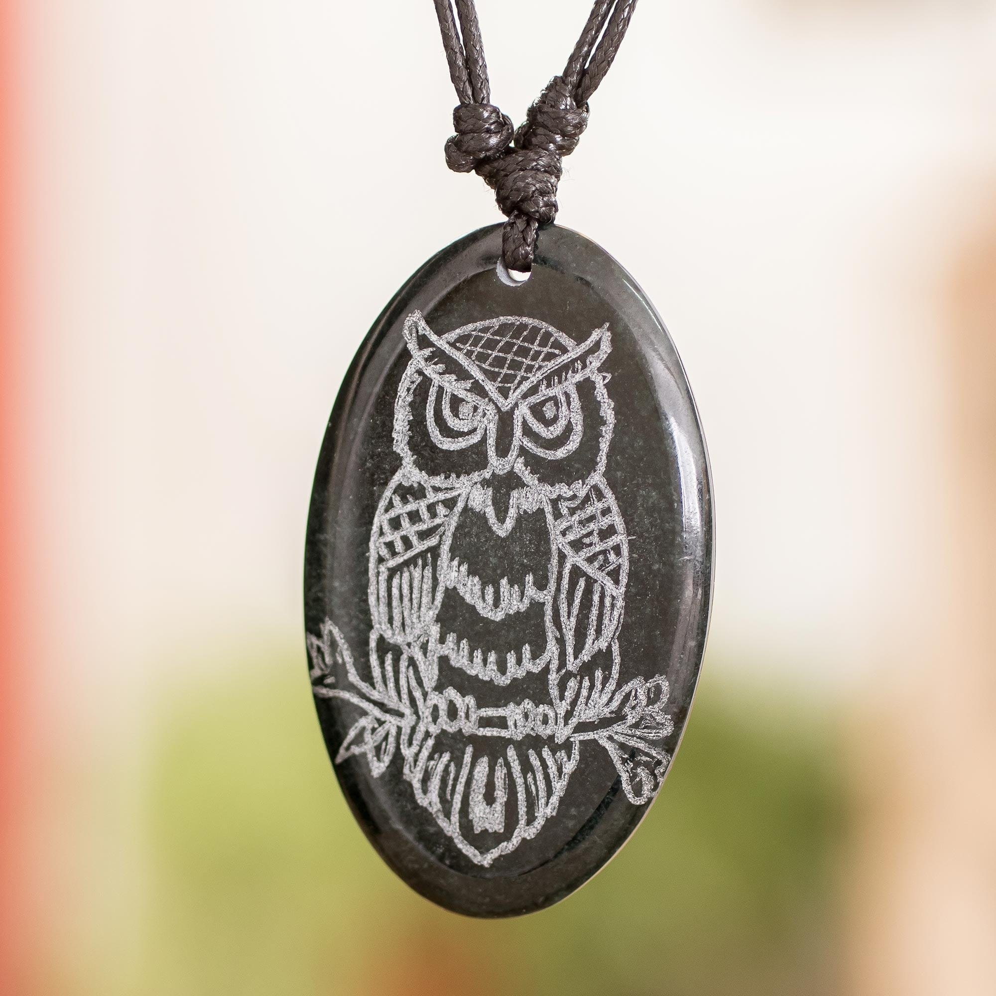 Unisex Adjustable Jade Pendant Necklace - Wisdom Owl